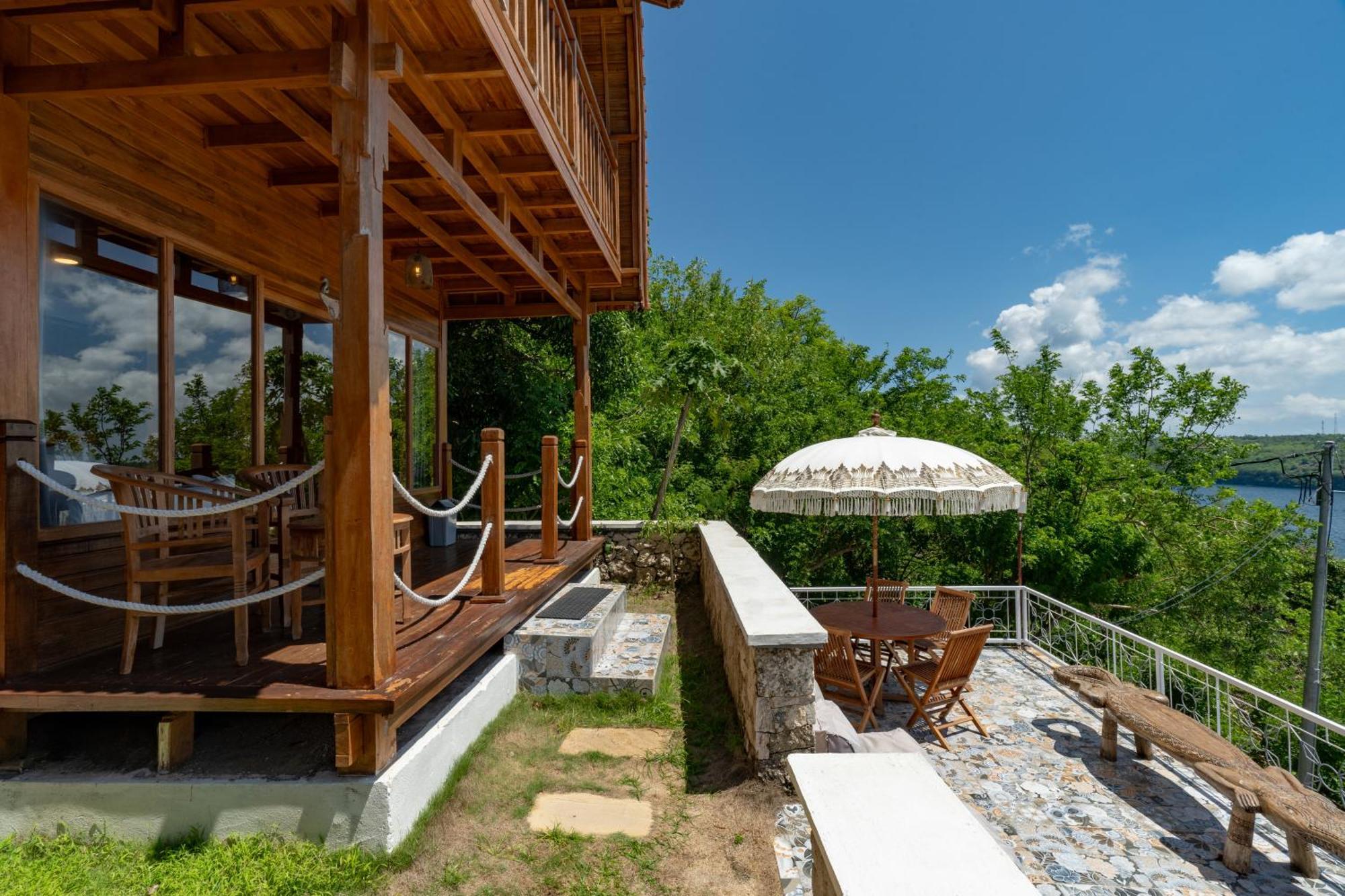 Butterfly Villas Nusa Ceningan Nusa Lembongan  Exterior photo